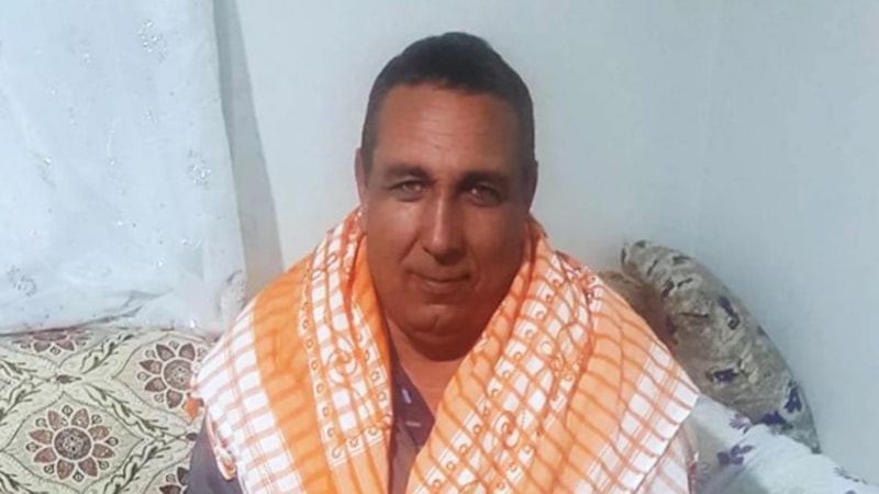 Uşak'ta bir kişi kestiği ağacın altında kaldı