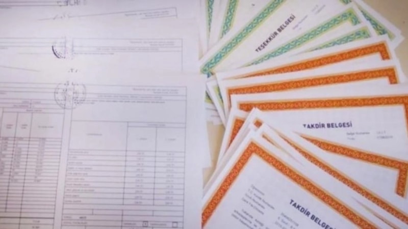 Karne günü kutlama mesajları 2023: Öğrencilere karne tebrik sözleri...