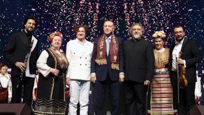 Goran Bregovic, Türkiye Yüzyılı şarkısına eşlik etti