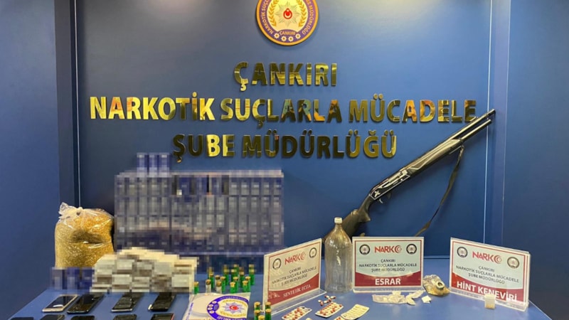 Çankırı'da uyuşturucu operasyonunda 10 kişi gözaltına alındı
