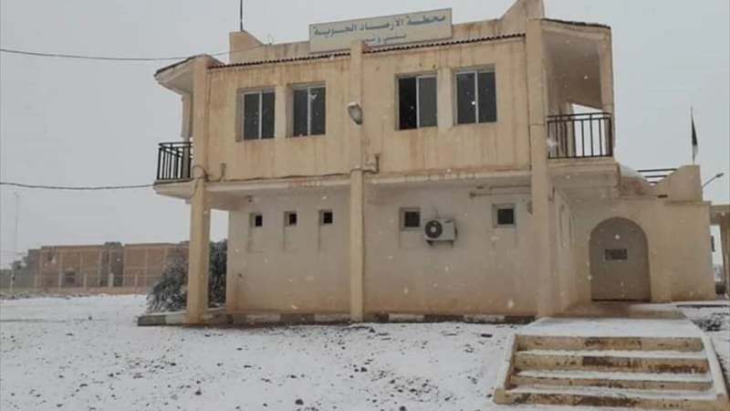 Cezayir’de çöle kar yağdı