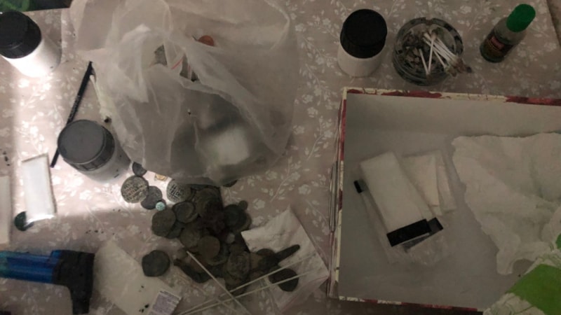 İstanbul'da yolcu otobüsünde 2 bin 154 sikke ele geçirildi