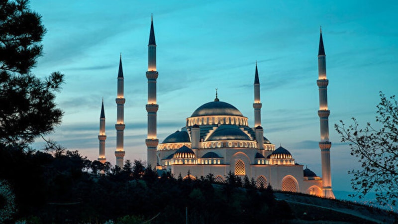 Regaib Kandili nedir? Regaib Kandili nasıl geçirilmeli?