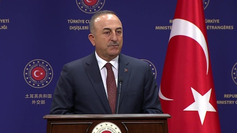 Mevlüt Çavuşoğlu: İsveç alçak eyleme izin vererek suça ortak oldu