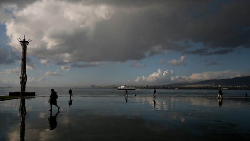 İzmir’e şiddetli yağış uyarısı
