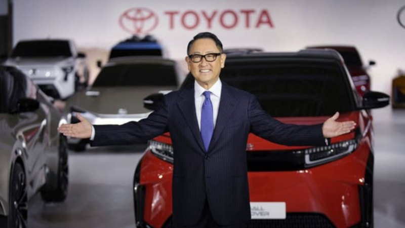 Toyota CEO'su Akio Toyoda görevini bırakıyor