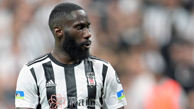 Beşiktaş, Masuaku için West Ham'la pazarlık yapıyor