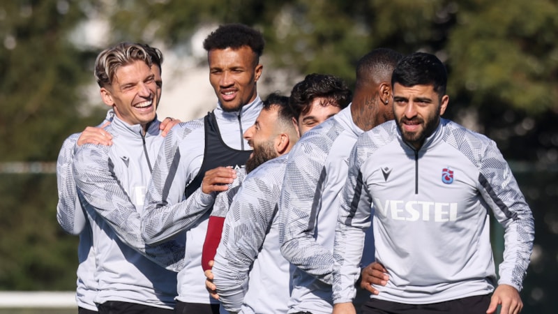 Trabzonspor'un Hatayspor maçı kamp kadrosu açıklandı