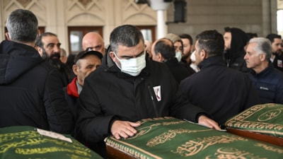 Ümit Özat'ın babası Ali Özat son yolculuğuna uğurlandı