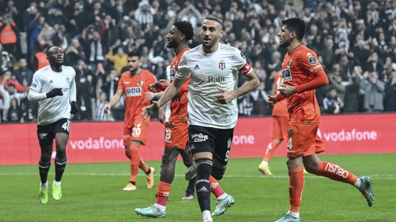 Cenk Tosun: Herkes nasıl Beşiktaşlı olduğumu bilir