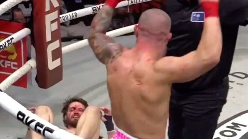 Pitbull lakaplı Murat Kazgan, ABD'li Jordan Weeks'i nakavt etti