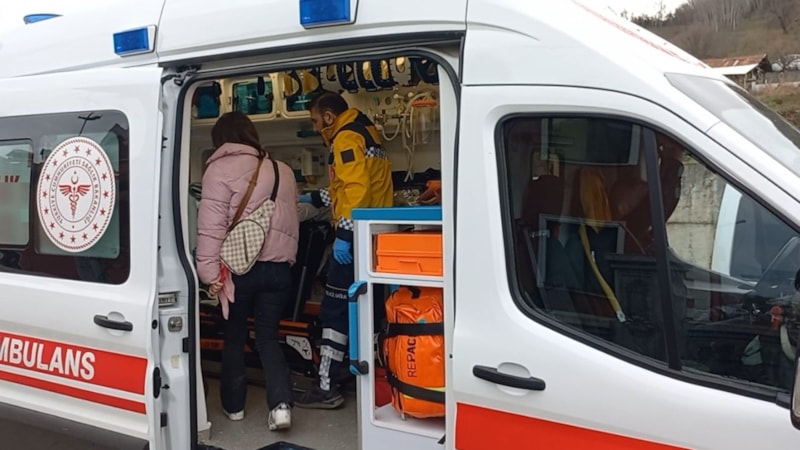 Kocaeli’de kız arkadaşını döven şahsı polis yakaladı