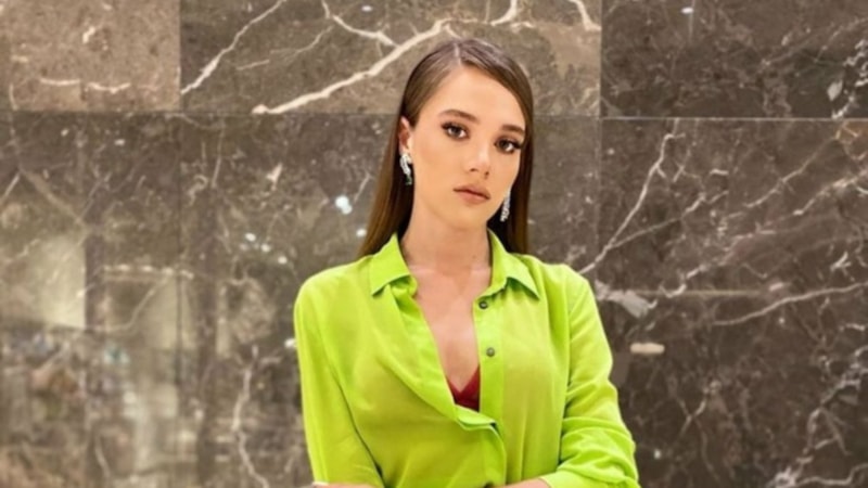 Miray Daner liseyi bitirdi