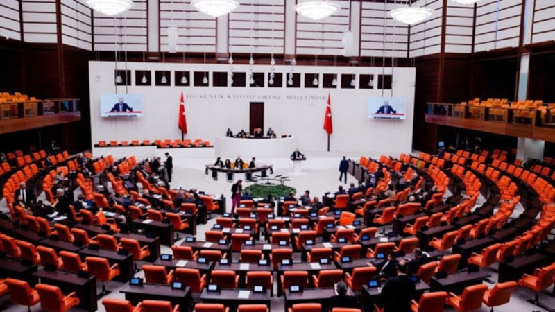 EYT düzenlemesi Meclis'e sunuldu