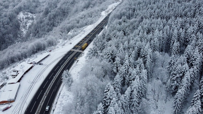 Yurttan kar manzaraları