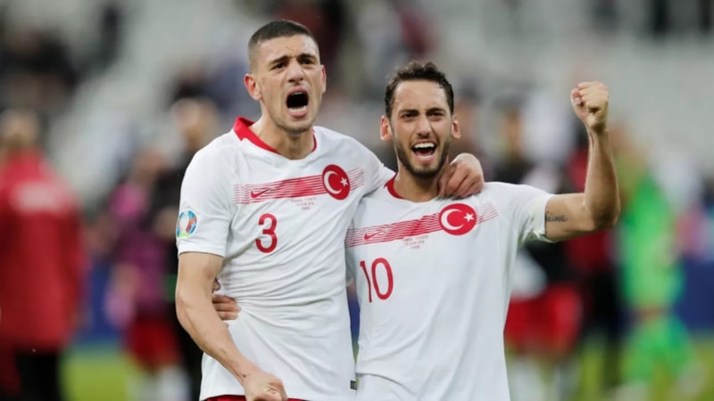 Inter, Merih Demiral ile temas kurdu