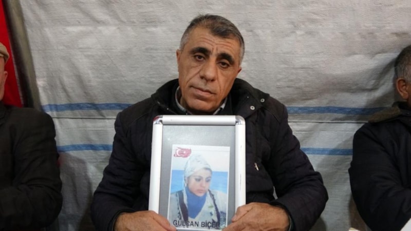 Evlat nöbeti bin 247'nci gününde