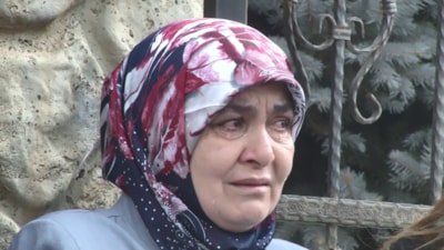 Şehit oğlunun ismi polis merkezine verildi, gözyaşlarını tutamadı