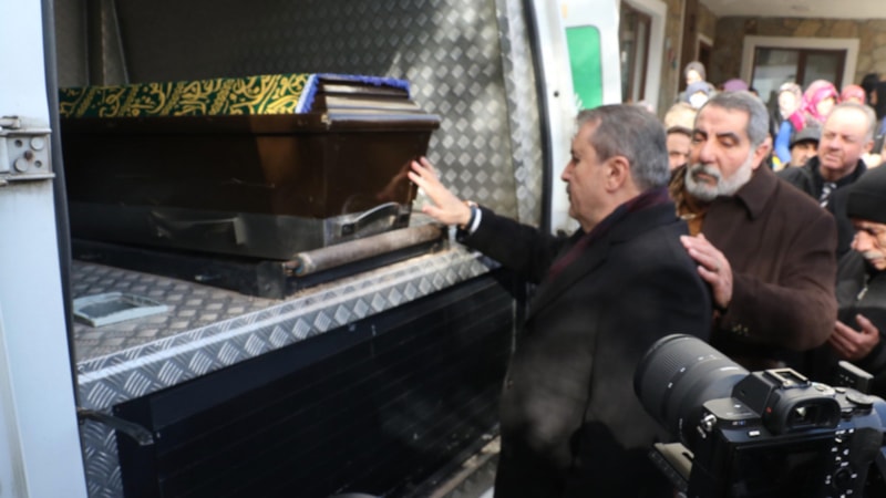 Mustafa Destici taziyeleri kabul etti