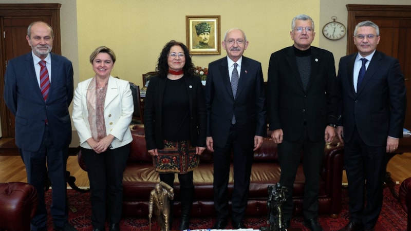 CHP Genel Başkanı Kemal Kılıçdaroğlu Sol Parti yöneticilerini kabul etti