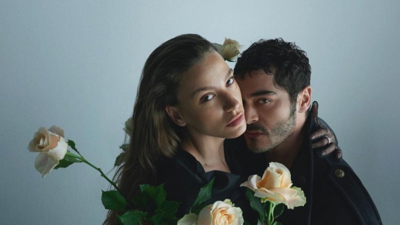 Burak Deniz’den Serenay Sarıkaya paylaşımı