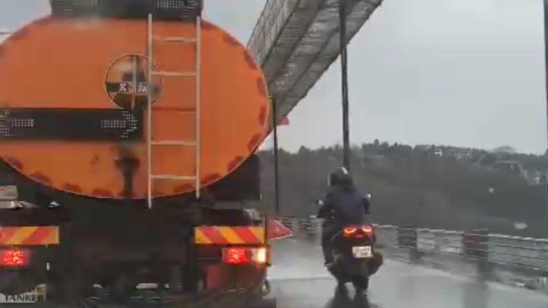 İstanbul'da kuryeler ve motosikletliler, zor anlar yaşadı