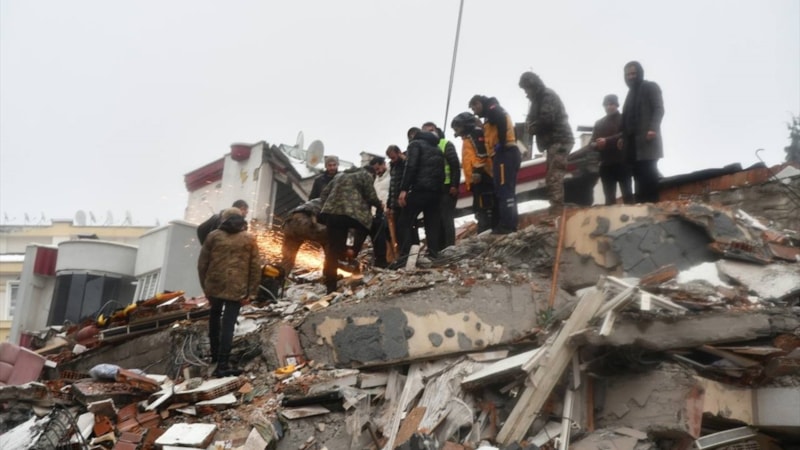 Deprem sırasında ve sonrasında yapılması gerekenler