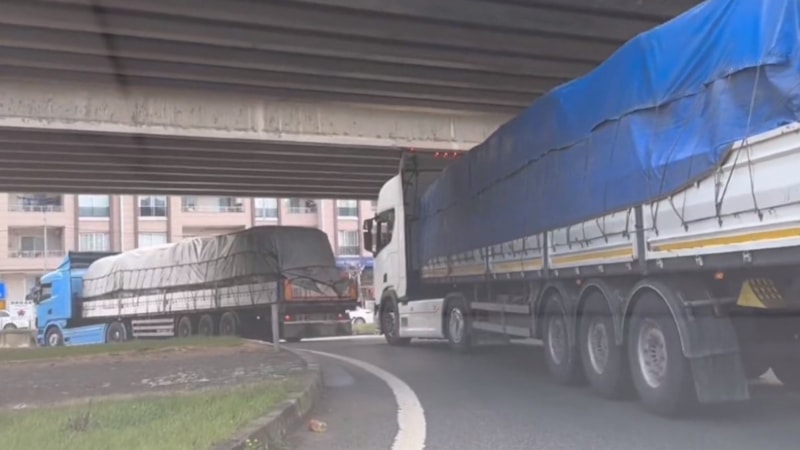 Adem Metan paylaştı: Hatay'a akın akın yardım gidiyor