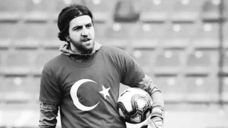 Kulüplerden Ahmet Eyüp Türkaslan paylaşımları