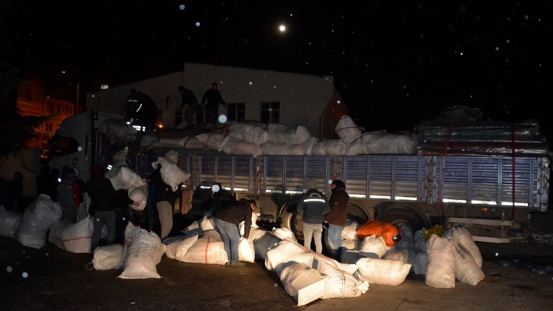 AFAD, deprem bölgeleri için öncelikli ihtiyaç malzemelerini açıkladı