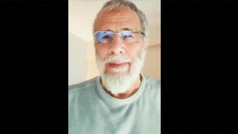 Yusuf İslam, depremde vefat edenler için Bakara Suresi'nden ayetler okudu