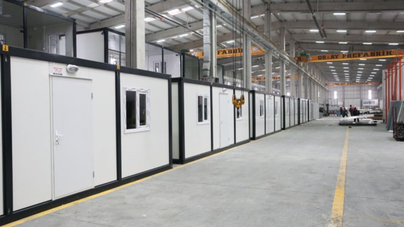 Depremzedeler için 21 metrekare olacak 300 konteyner hazırlanıyor