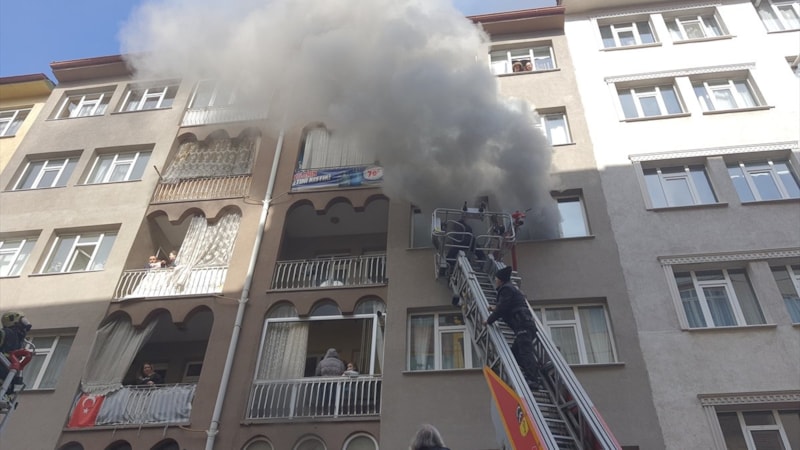 Hatay'dan Kütahya'ya giden depremzede, çıkan yangında hayatını kaybetti