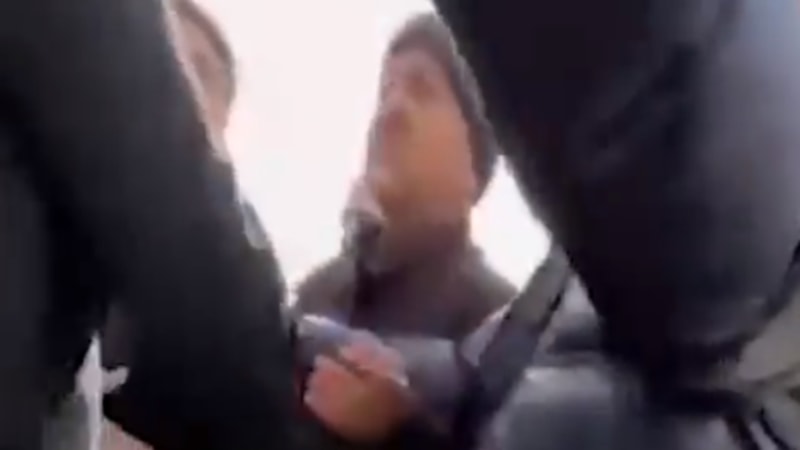 Kahramanmaraş'ta Ali Babacan’ın korumaları depremzedeleri darbetti