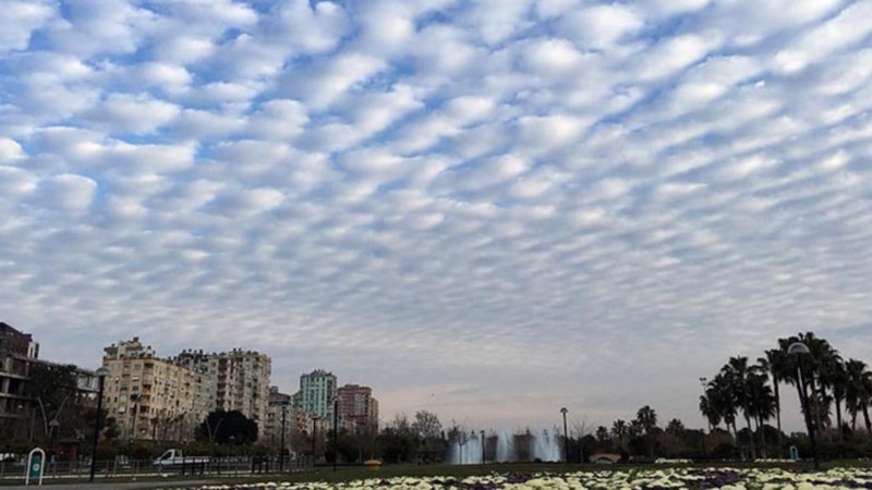 Deprem bulutu nasıl görünür? Resmen haber veriyor...