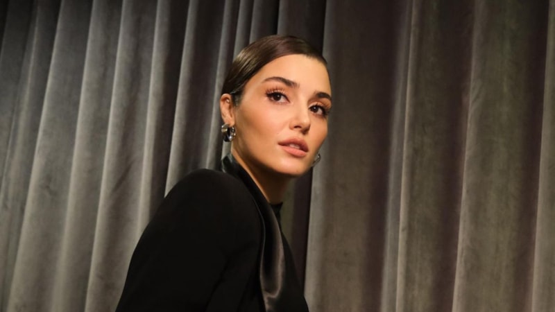 Hande Erçel'in paylaşımı herkesi duygulandırdı