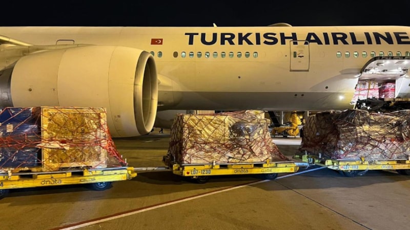 ABD'den 60 tonu aşkın yardım malzemesi gönderiliyor