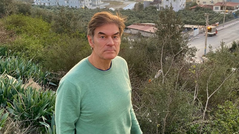 Mehmet Öz, deprem bölgesini ziyaret etti