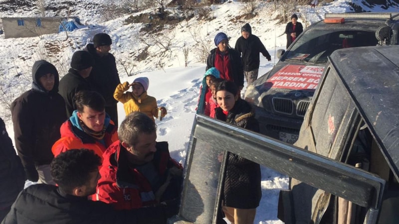Trabzonlu dff-roadcular deprem gölgesinde ücra köylere ulaşıyor
