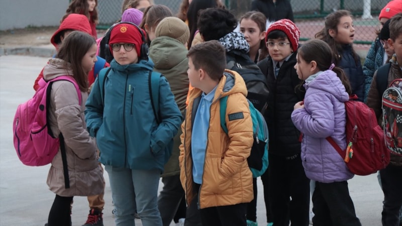 71 ilde ikinci dönemin zili çaldı