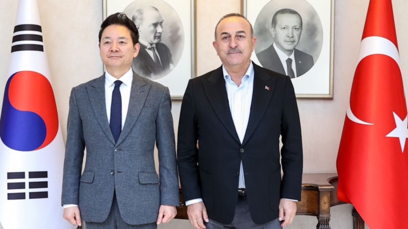 Mevlüt Çavuşoğlu, Güney Koreli yetkili Jang Sung Min'le görüştü