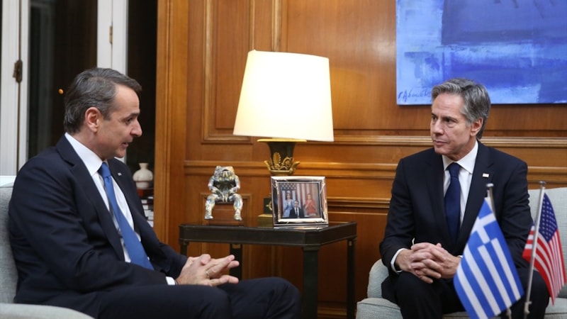 Yunanistan Başbakanı Miçotakis: Türkiye'deki depremler yüreğimizi dağladı