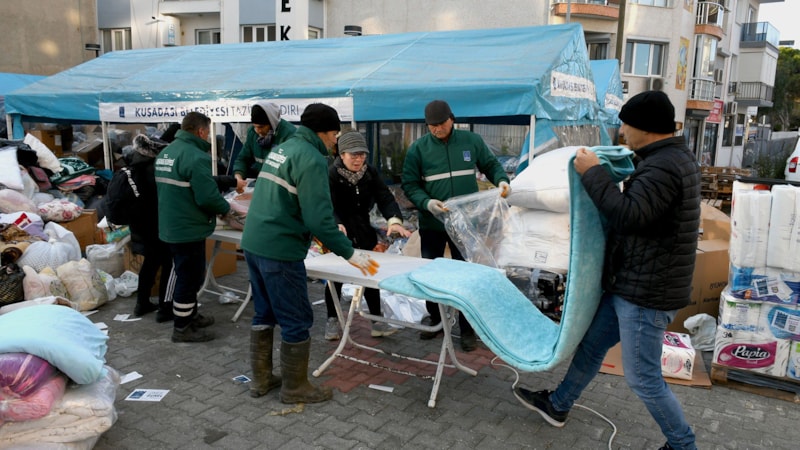 Aydın'ın Kuşadası ilçesi 4 bin 251 depremzedeyi misafir ediyor