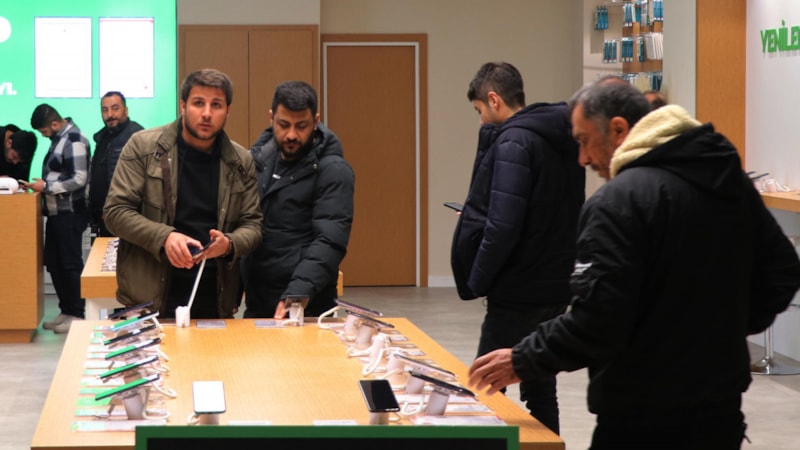 Malatya'da  AVM'ler hizmete girmeye başladı