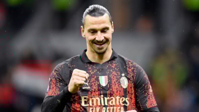 Zlatan Ibrahimovic, 9 ay aranın ardından sahalara rekorla döndü