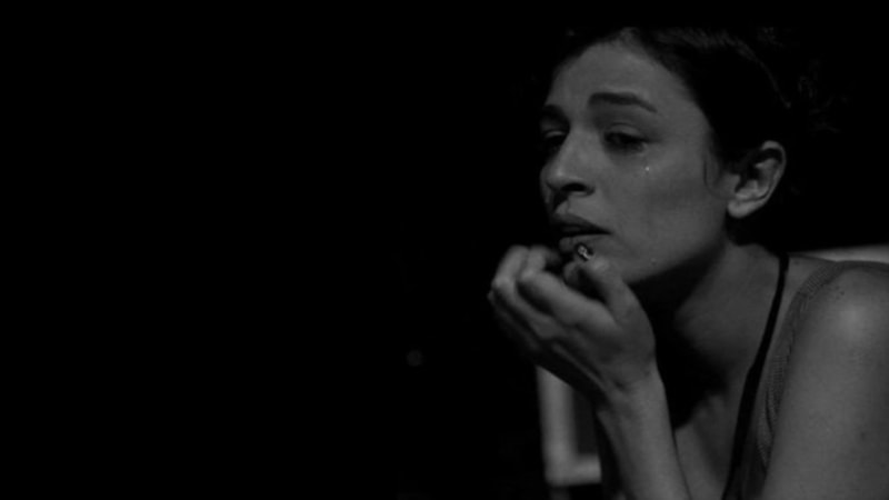 Gonca Vuslateri ağladı