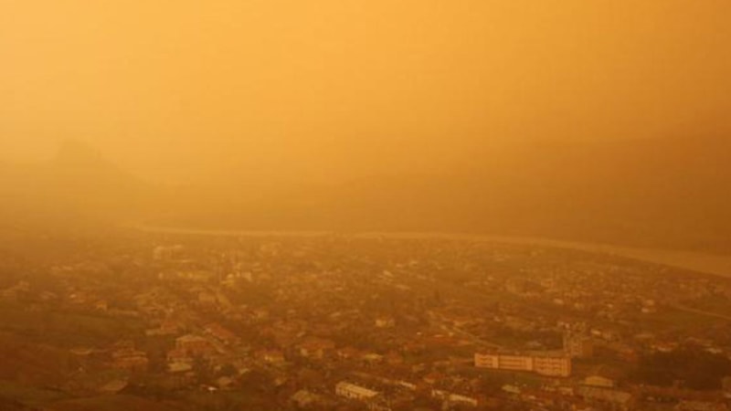 İstanbul'da görülen toz taşınımı nedir? Havayı kaplayan toz bulutu korkuttu! Toz taşınımının zararları neler?