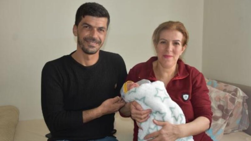 Hataylı depremzede Niğde'de anne oldu