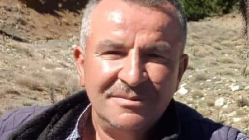 Denizli'de kestiği ağazcın altında kalarak can verdi