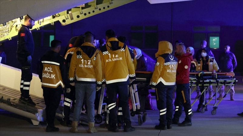 İstanbul'da tedavi edilen 14 bin 705 depremzede taburcu edildi